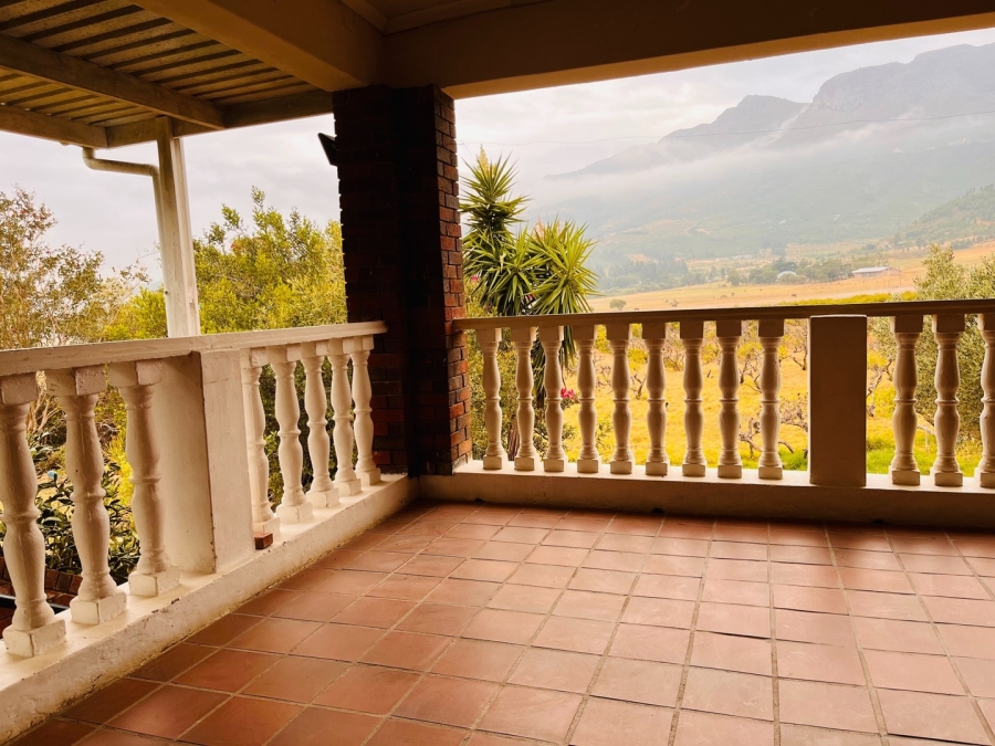 3 Bedroom Property for Sale in Klein Drakenstein Western Cape